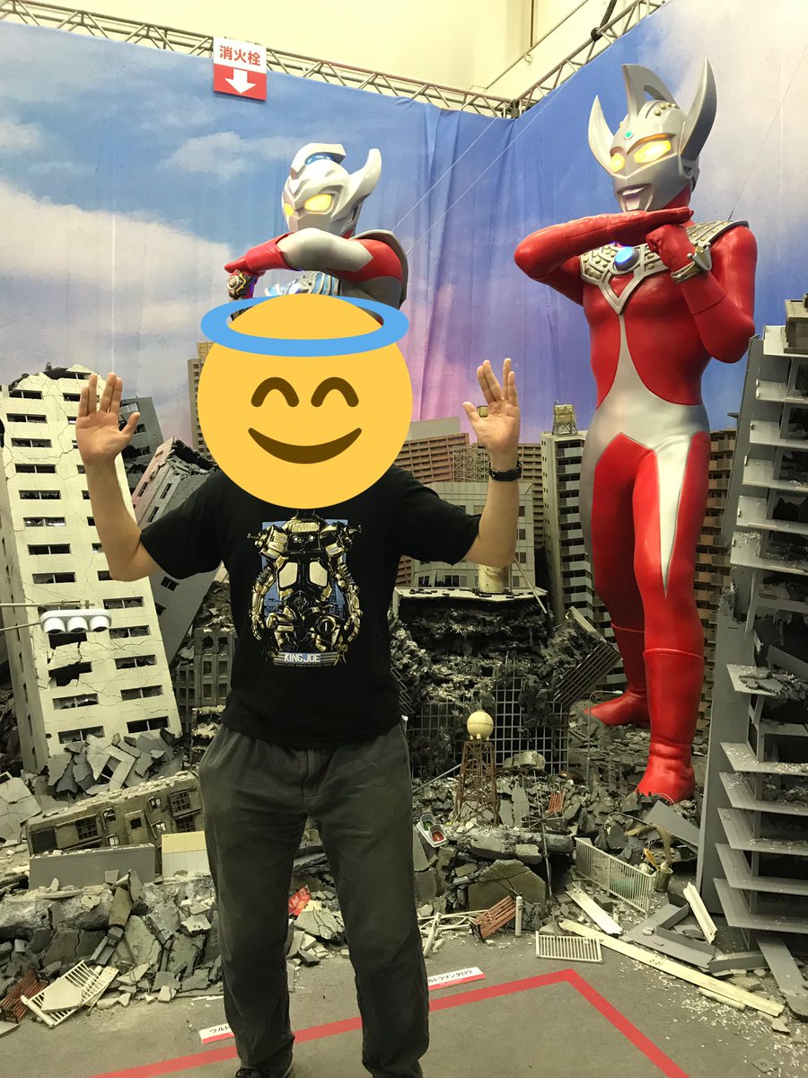 beretbird7's tweet photo. ウルトラショット(ウルトラマンのポーズをするとは言ってない) #ulfes https://t.co/OBqKgWu8wy