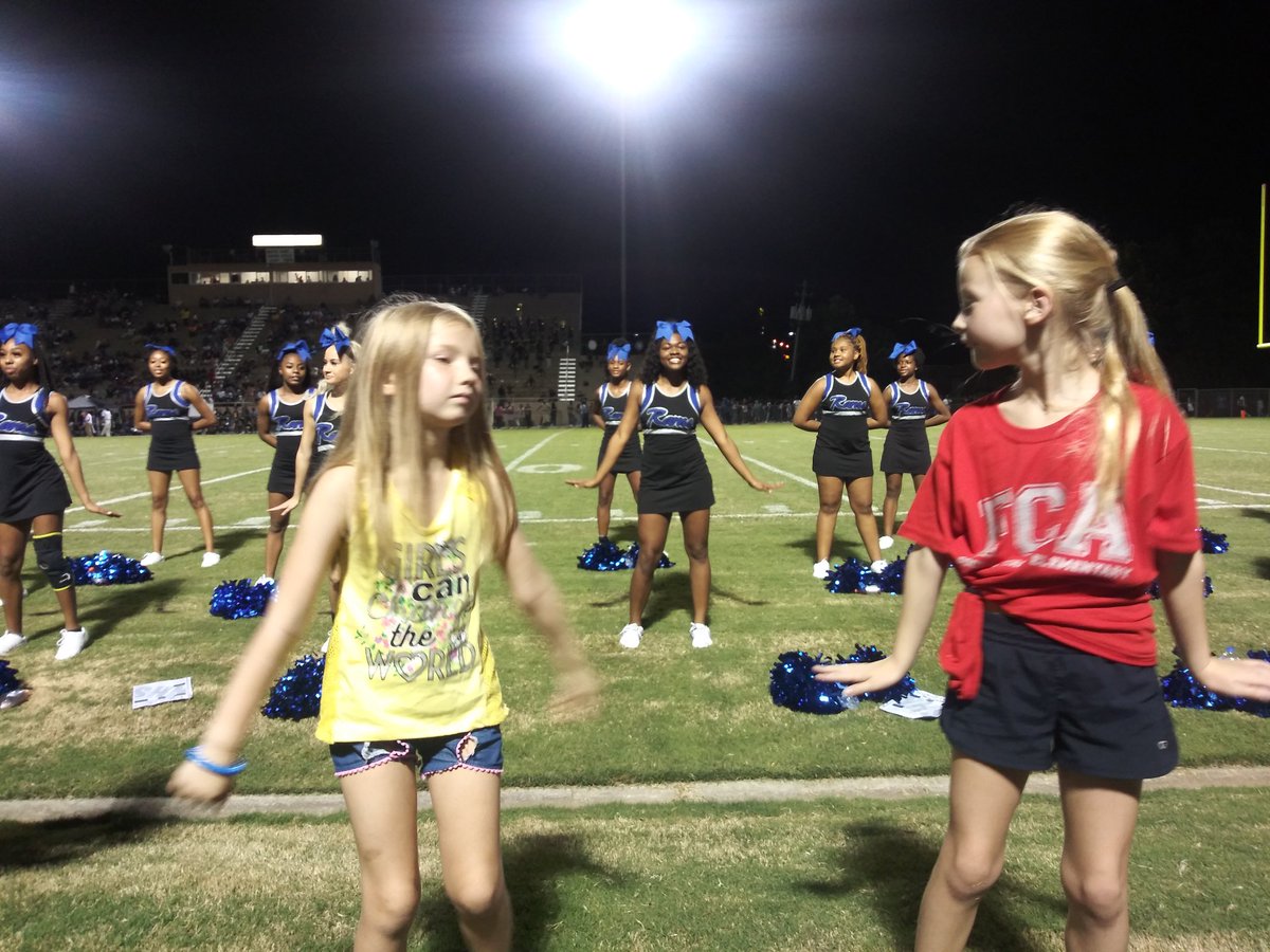 amesLangArts's tweet photo. These girls were in awe watching the amazing cheerleaders of @Newton_High.  It didn't hurt that the newton boys whooped up on the Alcovy 🐅. https://t.co/4gxOYLZRRq