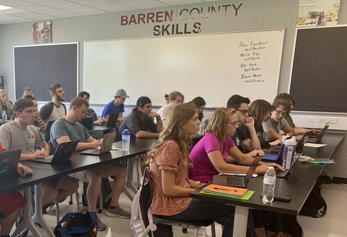 Week 1 of @BarrenSkills was one for the books!  Started at 30k feet then began a deep dive with #terminal, <a href="/VisualStudioMac/">Visual Studio for Mac</a>, #git, #github, #html, &amp; #css.  Building a great group of future #KentuckyCoders! <a href="/BarrenZone/">Barren County Innovation Zone</a> <a href="/lets_fleurish/">Fleurish</a>