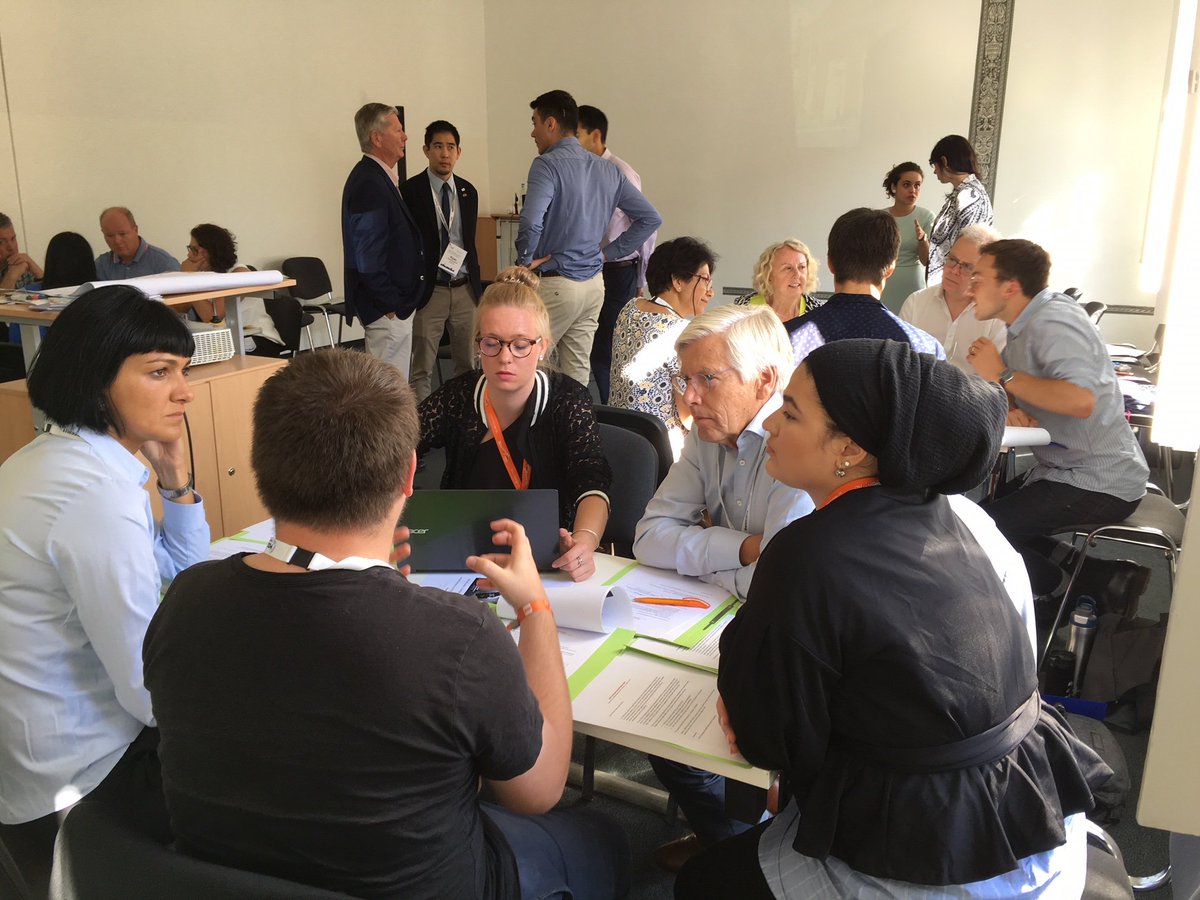 adeaweb's tweet photo. Earlier today, @irinafdragan of @TuftsDental led the 2019 European Dental Hack-a-thon, co-sponsored by @ADEEorg and @edsaweb. #adee2019 #dentaled https://t.co/LrzjQ3ErPH