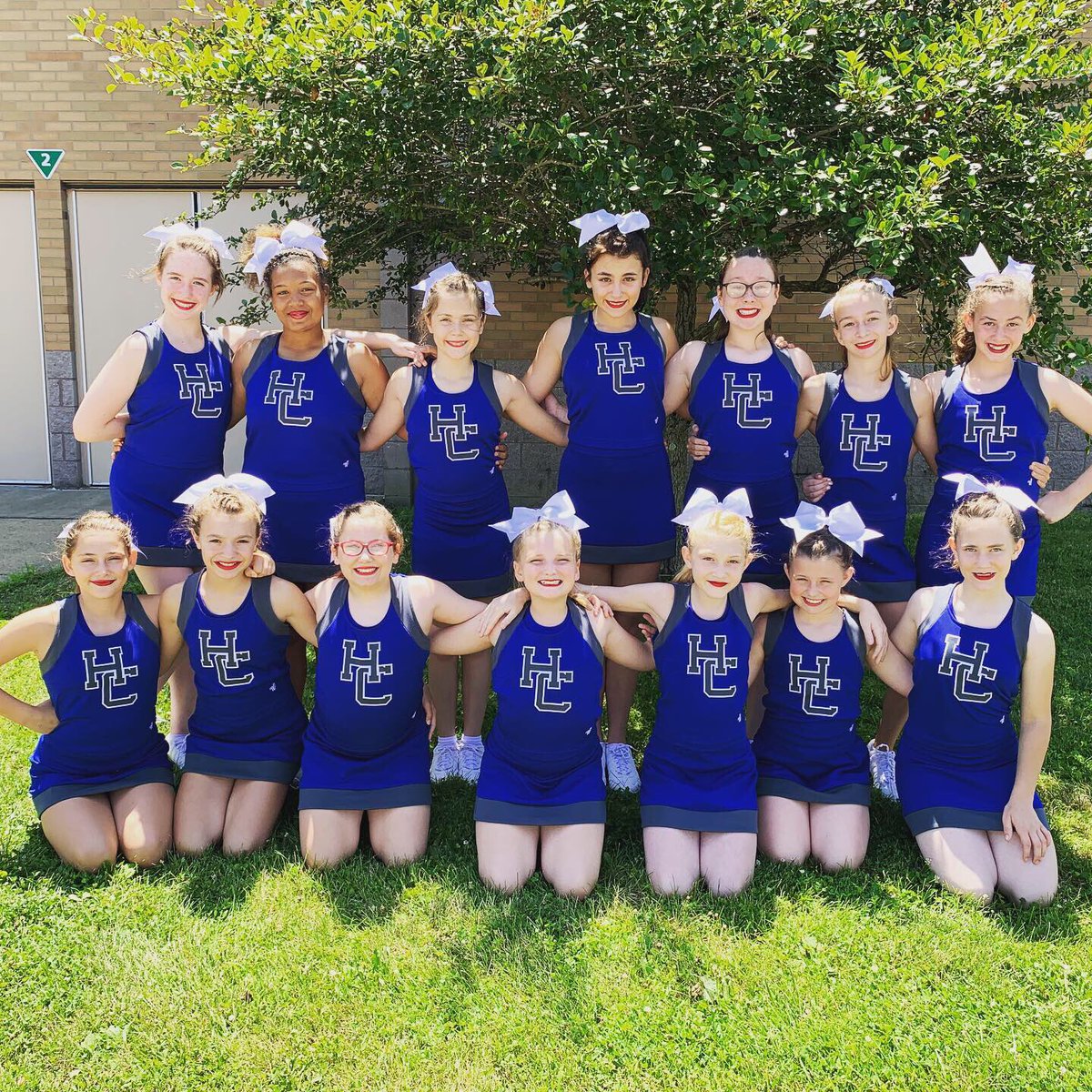 vsfkristinh's tweet photo. Who’s ready for some football 🏈?! With just 1️⃣ week until kick off for most Ohio teams, it’s time for some #VarsityReveal action! First up, the Huskies of @HC_Cheer1 in their new #BowToToe #VarsityStyle! Thank YOU for choosing @VarsityFashions! GO HUSKIES! 💙🐾 #OHIO https://t.co/FGftvWOou0