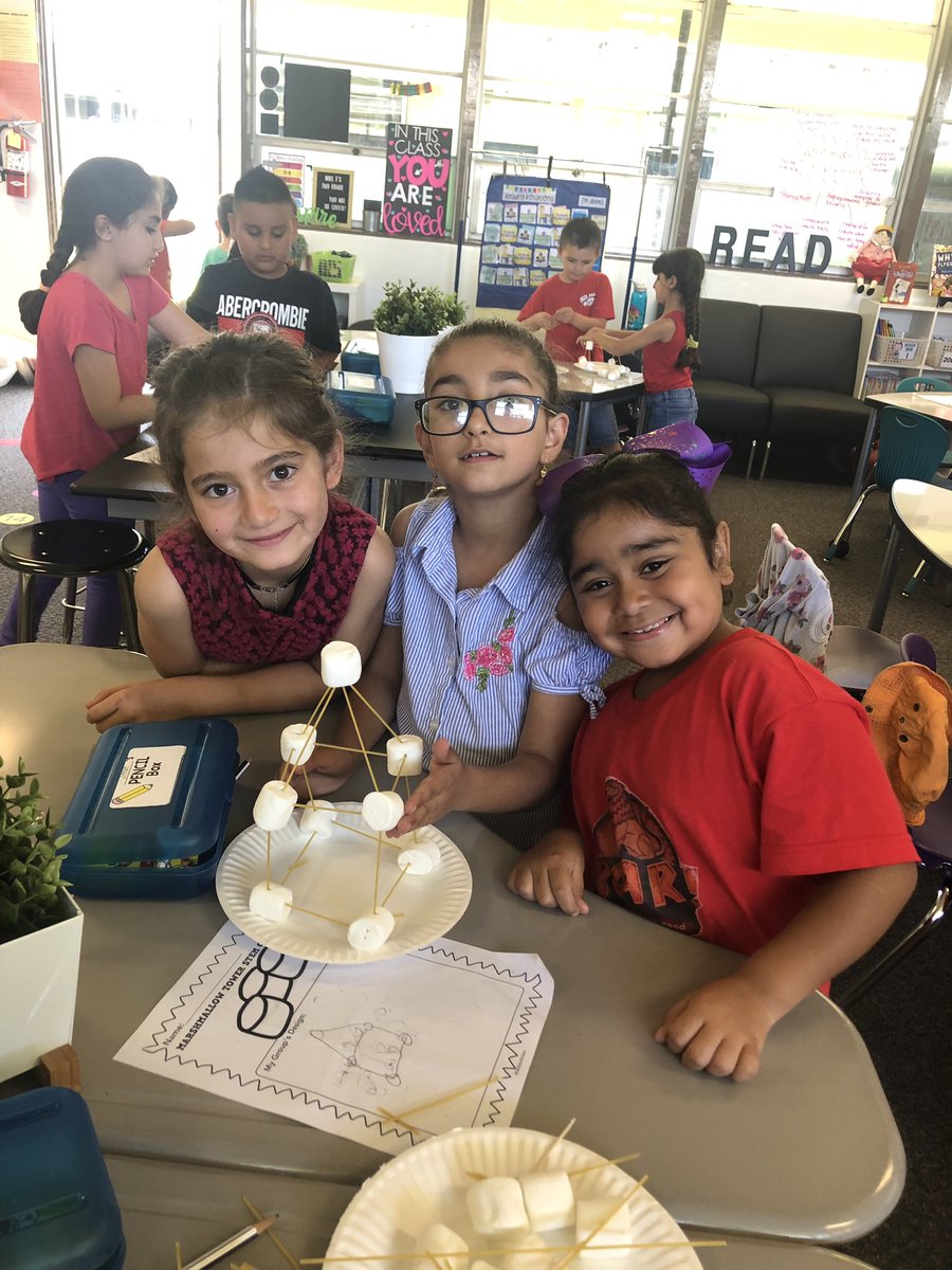 MrsTongzon's tweet photo. Team building with Marshmellows &amp; noodles! We may have some little engineers! #worldofwork #secondgrade @Hall_Hawks @CajonValleyUSD https://t.co/Z0KxvJv8iU