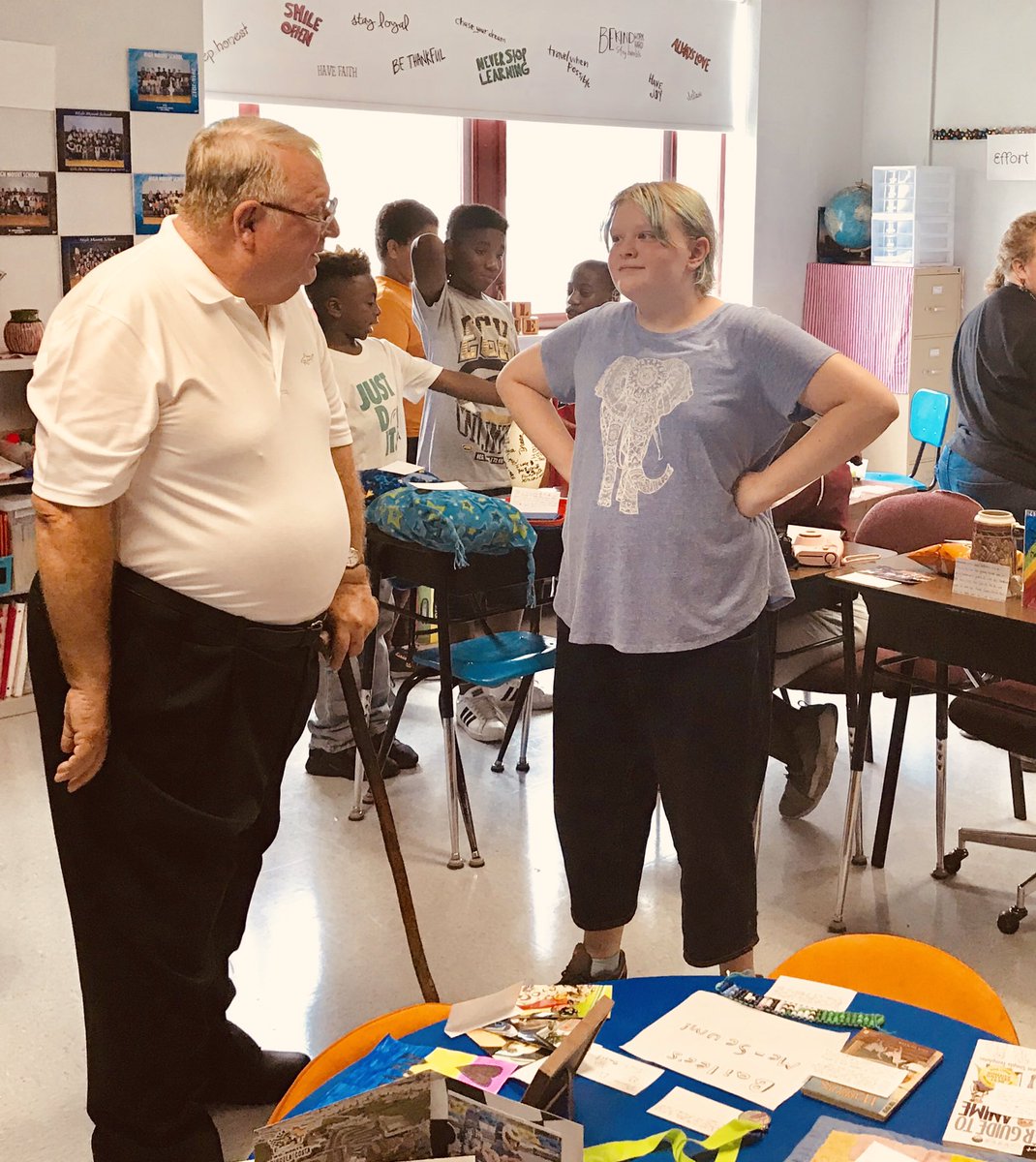 geowilkerson's tweet photo. 🍎I Love the support shown by our new BOE members, Mrs. Rosetta Davis &amp; Mr. Eugene Kish.  They both took time out of their busy schedules to experience our 6th grade “Me-suems”.  #HMSFamily #HMS116 https://t.co/QNMMJt0Twl