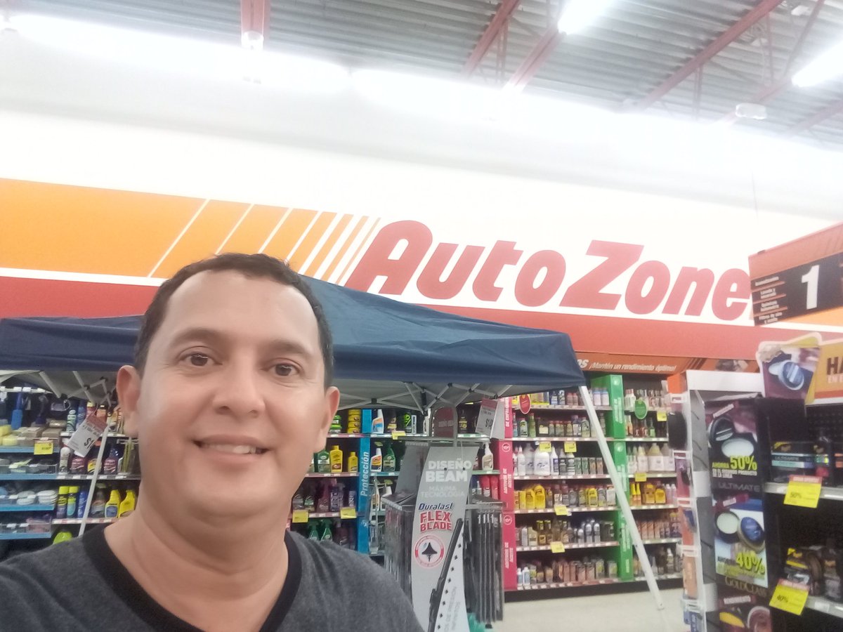 ServicioCAPP's tweet photo. Estimado especialistas del ramo automotriz que no les pese su popularidad y ego 
Que su respuesta a una duda de un seguidor sea más que un si o un no, no aplica, o lo que indique el manual
Valoren la confianza d ellos y recuerden sus orígenes no sabían lo que saben en sus inicios https://t.co/MS8VNCAicx