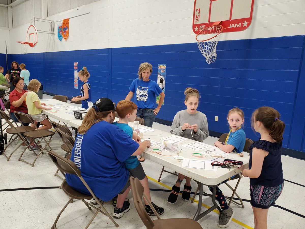 elementaryhawks's tweet photo. Family STEM Night at the Elementary!! #HawkStrong #ElementaryStrong https://t.co/8cyVsjhYtI