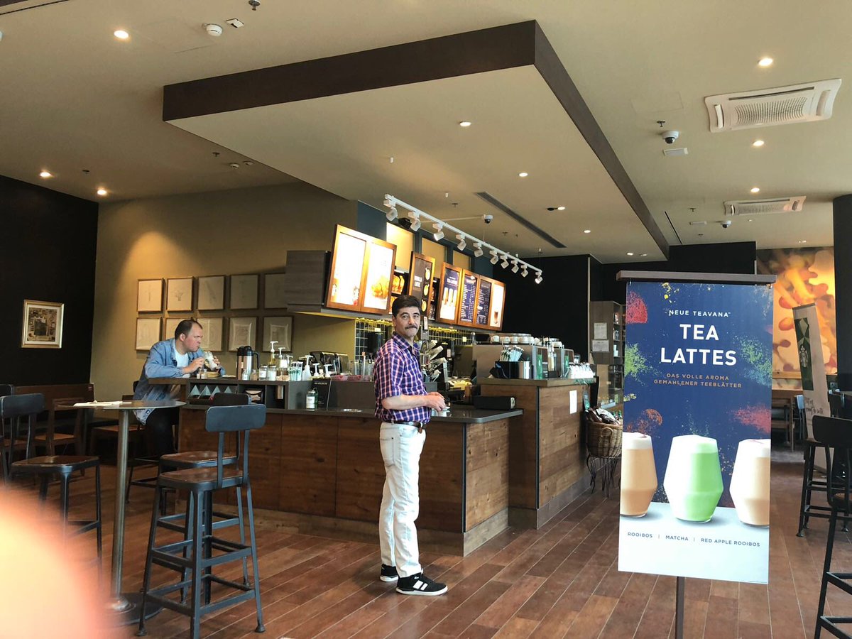 Gizlice babamı çekicekken babamın dönüşü yakaladım seni der gibi 🙈🤗