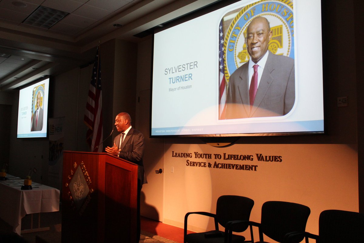 HoustonTX's tweet image. Mayor Turner attended the @HoustonISD
Ascending to Men Mentor Recognition Luncheon last week. @HISD_ATMP mentors act as a positive role model and advocate for students who need guidance and opportunities for educational, social, and professional growth. #ATMP #ATMProject #HISD