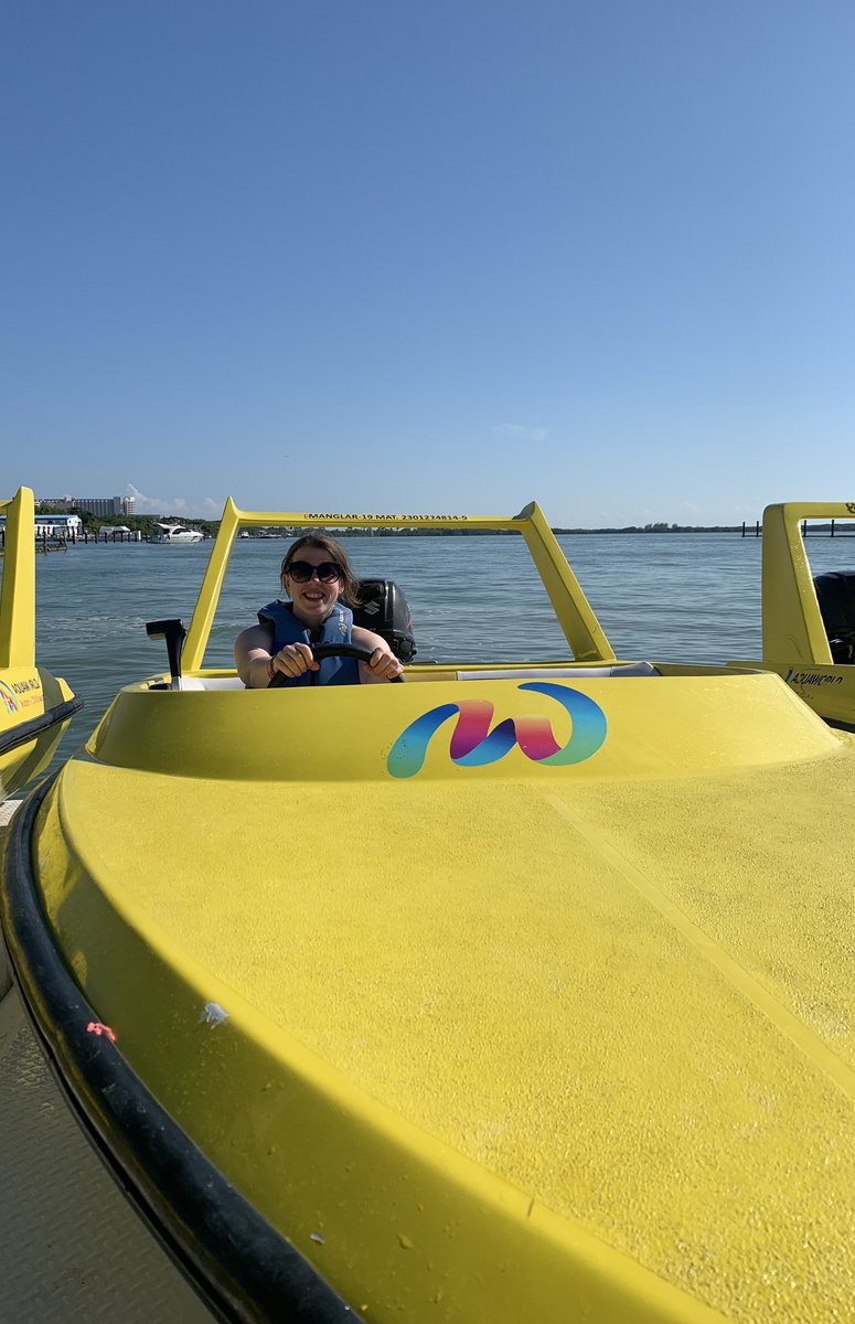Fiona_TTA's tweet photo. Another #fantastic #experience today, the Jungle speed boat tour! Being able to drive the boat was amazing and whilst snorkelling I saw a massive Ray (not sure what kind) but the memory will stay with me #forever!!! #gdpconnection @GlobalDMCs @TheTurnerAgency @AquaworldCancun https://t.co/O6hzcLyj2f