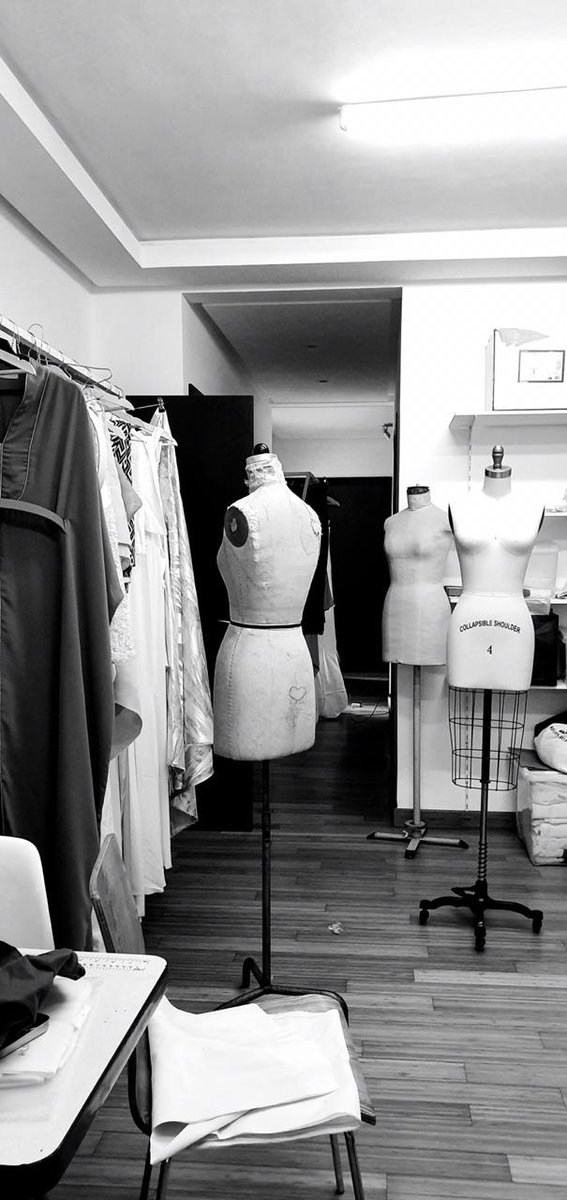 casadesignweek's tweet photo. Nous avons visité aujourd'hui l'atelier de Said Mahrouf, designer. Des créations entre romance et poésie des plis. @SAIDMAHROUF 
#design #casadw #designweek #morocco #fashion https://t.co/BVKjU9kAoX