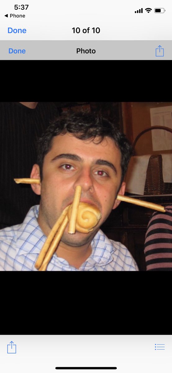 garyvee's tweet photo. Got silly in Italy in 2006 https://t.co/Qbzbj9FEkg