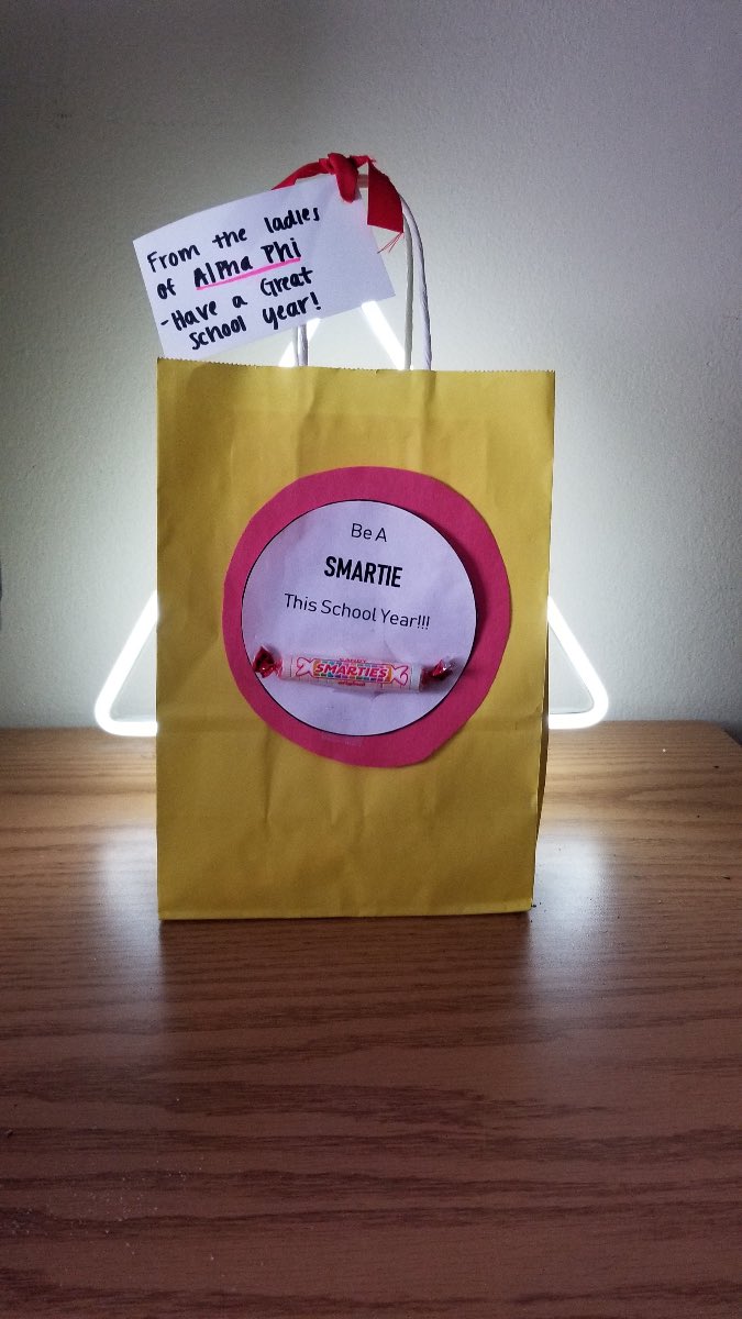 Special S/O to the lovely ladies of <a href="/NIUAlphaPhi/">NIU Alpha Phi</a> for the treat🍭