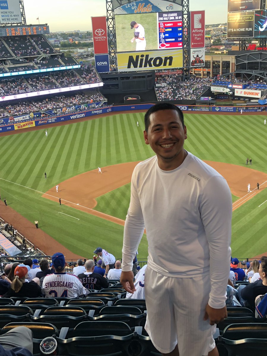 KingcougarMike's tweet photo. @eddiesofficials @EPLSB @rstones199 @9onhockey @johnnysfgiants @StadiumsTen @diffle @daveaplus #MLB 144 @Mets vs @Braves w @QuarterRico @mfishbein44 @gilligan80 @royaltytoursusa @DavesMetsDugout @mmehan82 #LGM &amp; Ja Ja Jacob https://t.co/CNJQDZIzvu