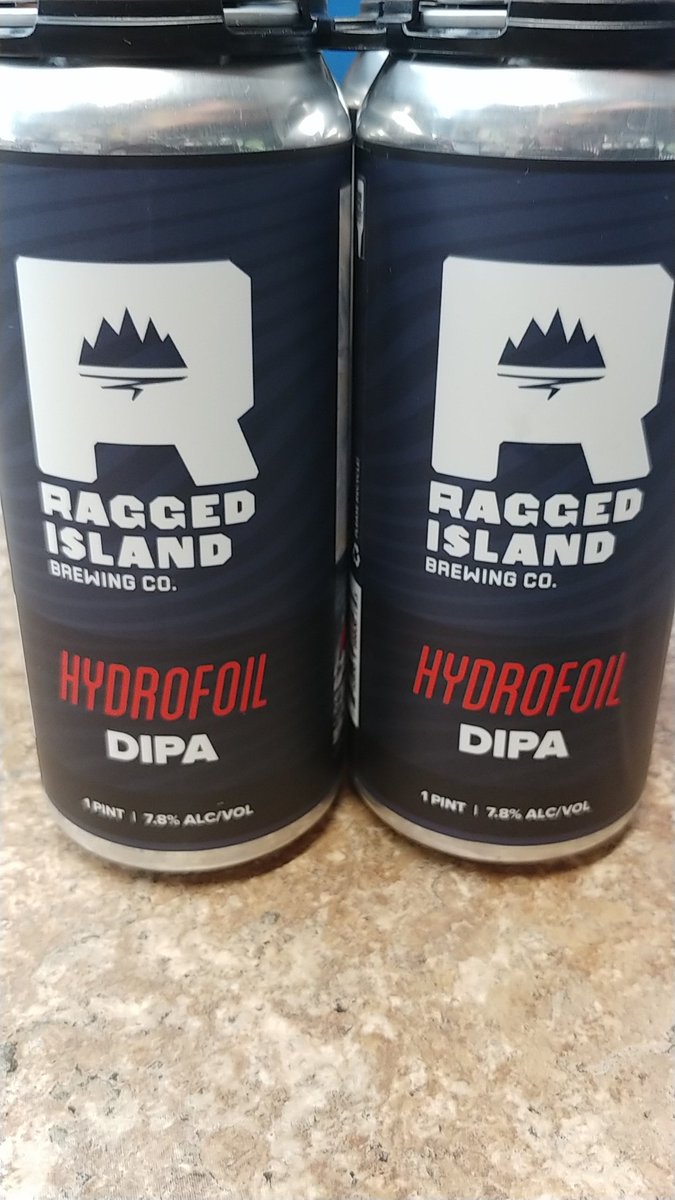 yankeeattleboro's tweet photo. In stock from @RaggedIsland Hydrofoil DIPA https://t.co/0XCdQoEfCT