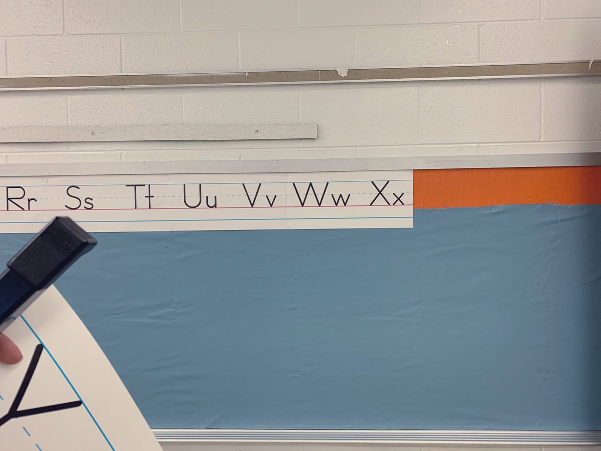 McGannIsAHoot's tweet photo. When the fabric store charges you $50 for fabric they cut too short.. emprovise!
#ImPoorNow #teacherlife #IwasDuped #creative #dedication @ChimborazoES https://t.co/NFSzThMeNK