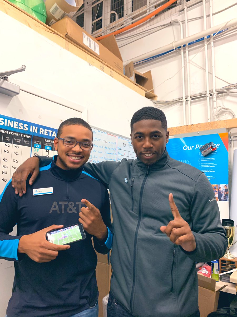 RobertGreene__'s tweet photo. 👀 @404girl Nick wanted to let you know he got a DTV Premium out today with first available ✅ https://t.co/ztQMRU8D6s