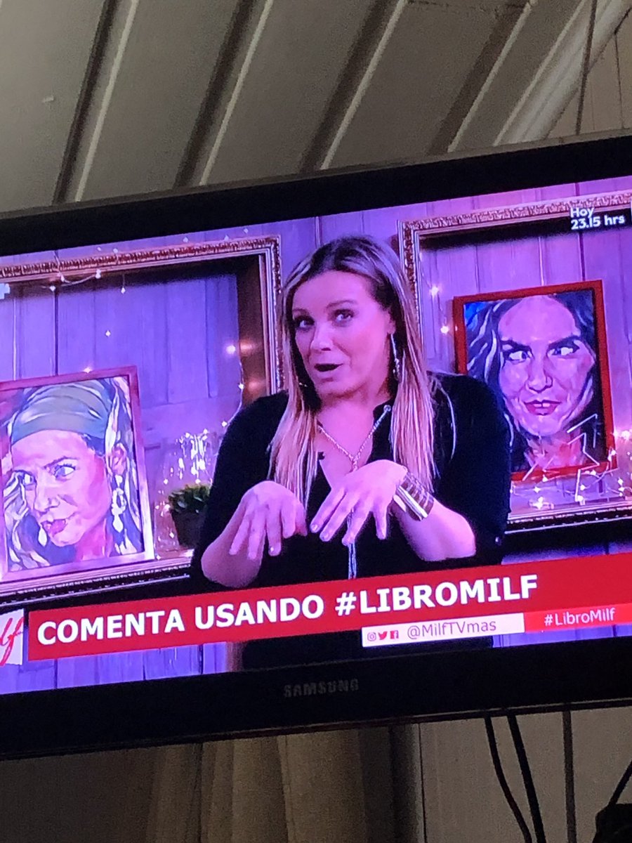 nelly_allendes's tweet photo. #libromilf xq le hacen eso a la yaz pero me reí cada vez que enfocaban a la claudia jajaja https://t.co/M5ejqJJ3IO