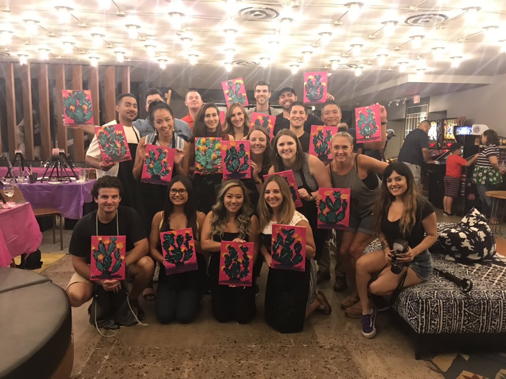 AbeytaAlissa's tweet photo. Incredible week with these Account Managers in Phoenix! Don’t judge the artwork, these folks are going to kill it! #wecantpaint #canada #eh #growth #arizonainthesummer https://t.co/x04ieRCPZT