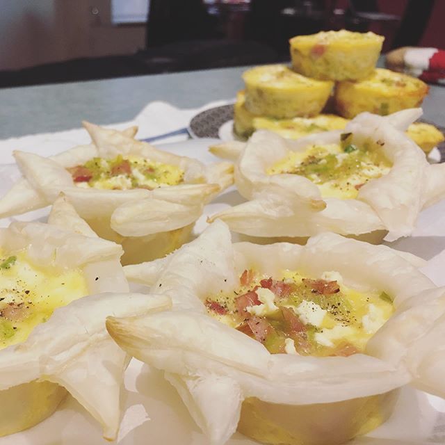 LTTravelDude's tweet photo. Have a #craving for #eggs so I #bake a #dozen of #frittatas #wahahaha #melbourne #victoria #australia https://t.co/2p6LMR6GIt https://t.co/P5esC4DlbQ