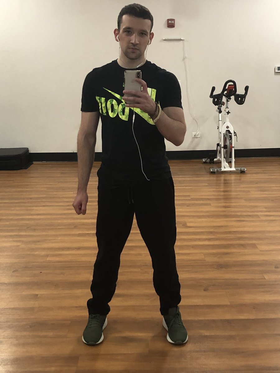 HonestlyBretter's tweet photo. “Thank God he never let Lucifer close enough to ask. Let me attain it by workin' hard and busting my ass”
~ Logic
#Logic #44Bars #Twitch https://t.co/85R0f7RuaN