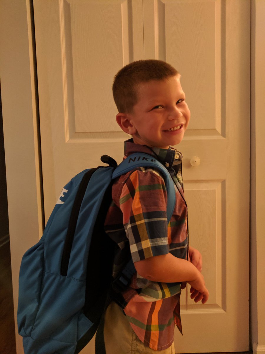 EllermanLindsay's tweet photo. This superhero has been ready for kindergarten all summer. Can't wait to see him in action @PVEaglesD46. He told me, "I got this Mom" #d46firstday #SuperProud πππππ¦
πππ¦Ή https://t.co/JVpFOIkfDr