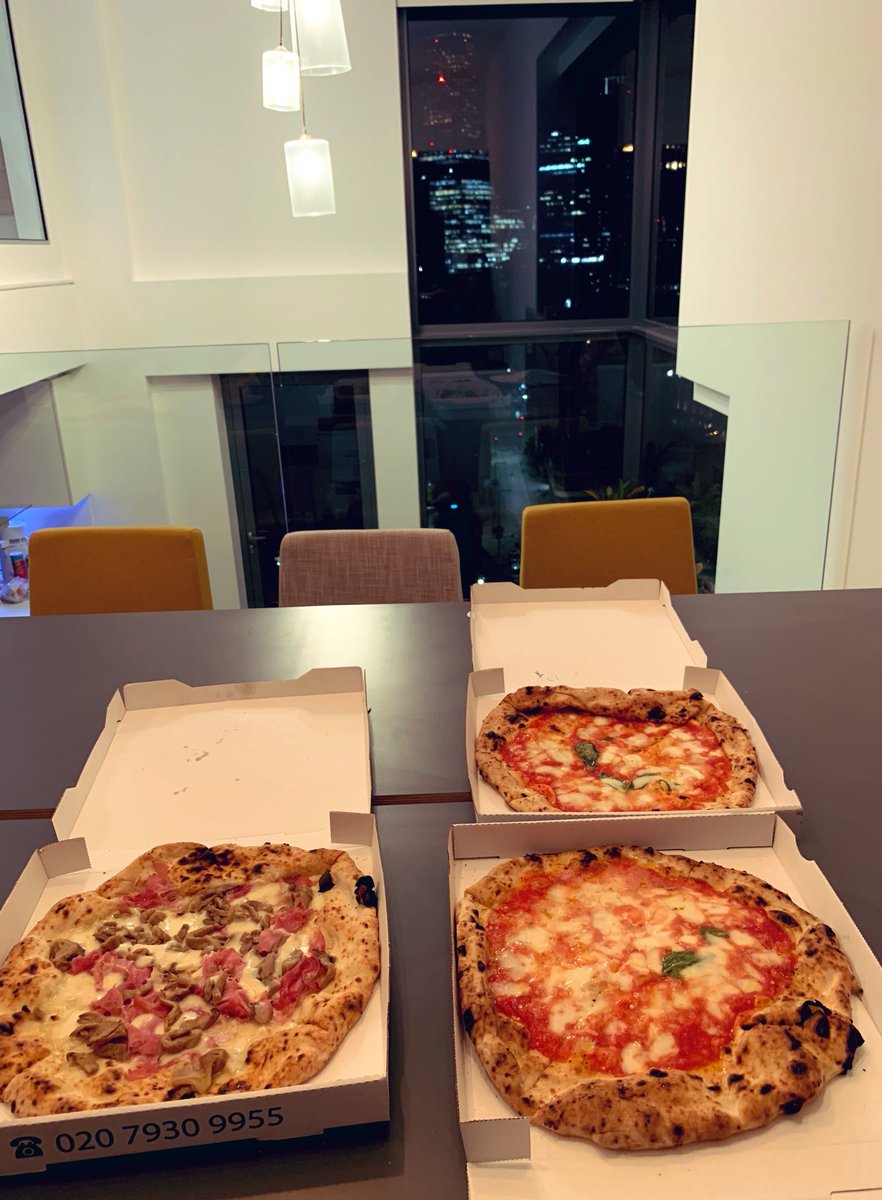 DebEscher's tweet photo. It was SO good! We over-ordered, so I'll poach or soft-boil eggs to top them for breakfast! #awesomepizza #twomeals #score https://t.co/kIgv0yL77f
