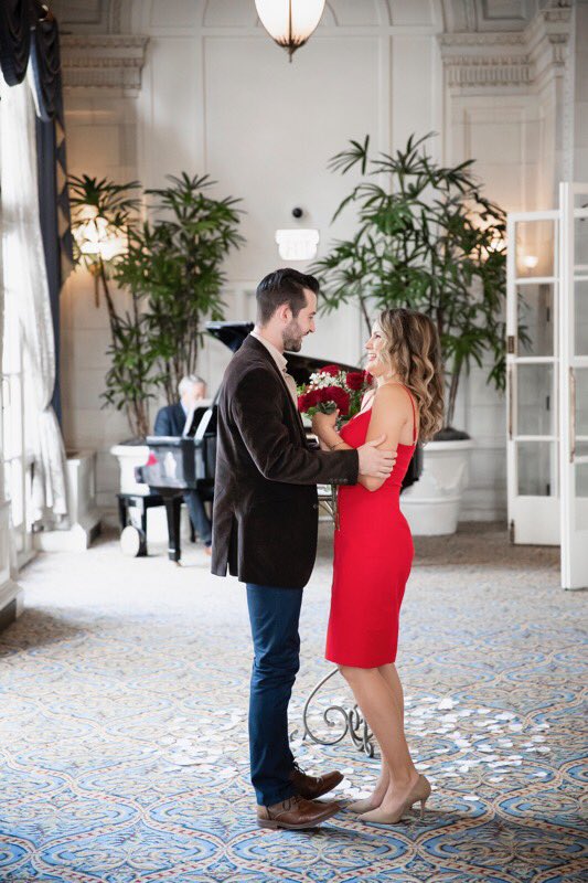 timothycmorris_'s tweet photo. She thought I was taking her to a @Titans banquet. Then I asked her to be my wife 💍❤️ https://t.co/0gAjxOCFsG