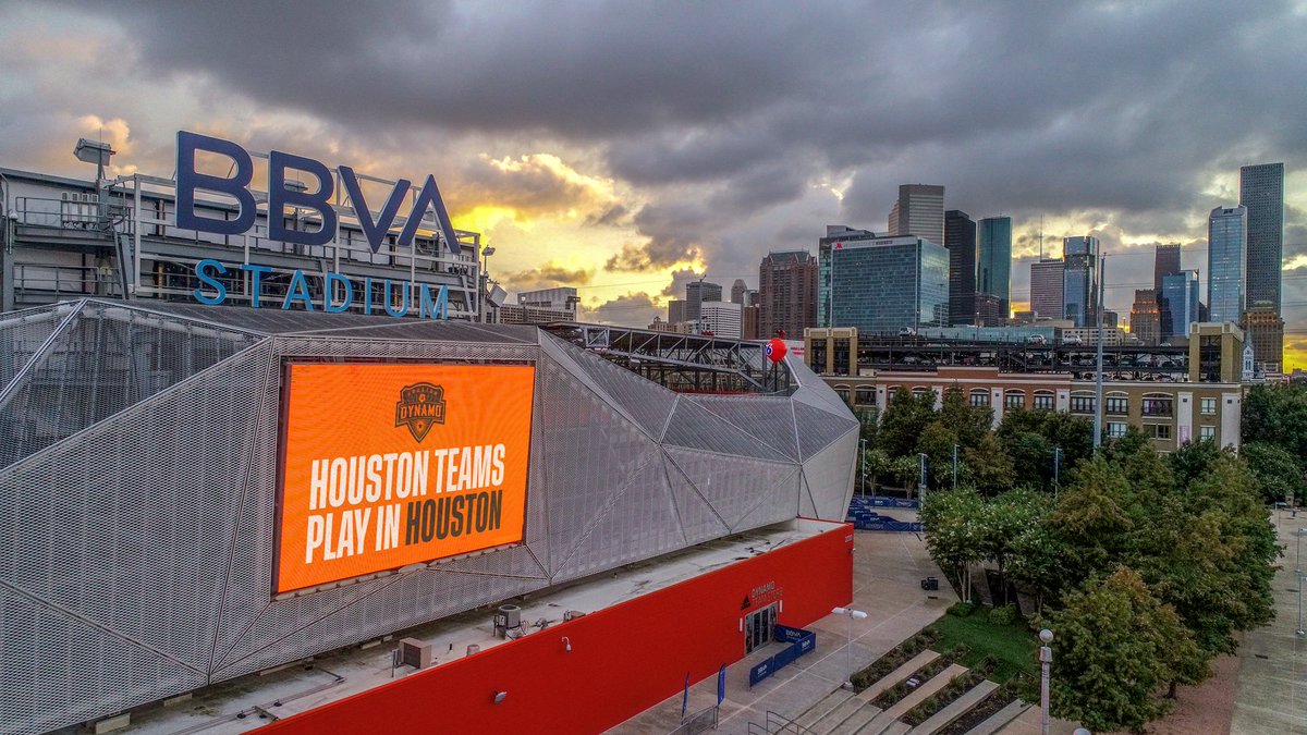 HoustonDynamo's tweet image. 😍 @BBVAStadium at sunset