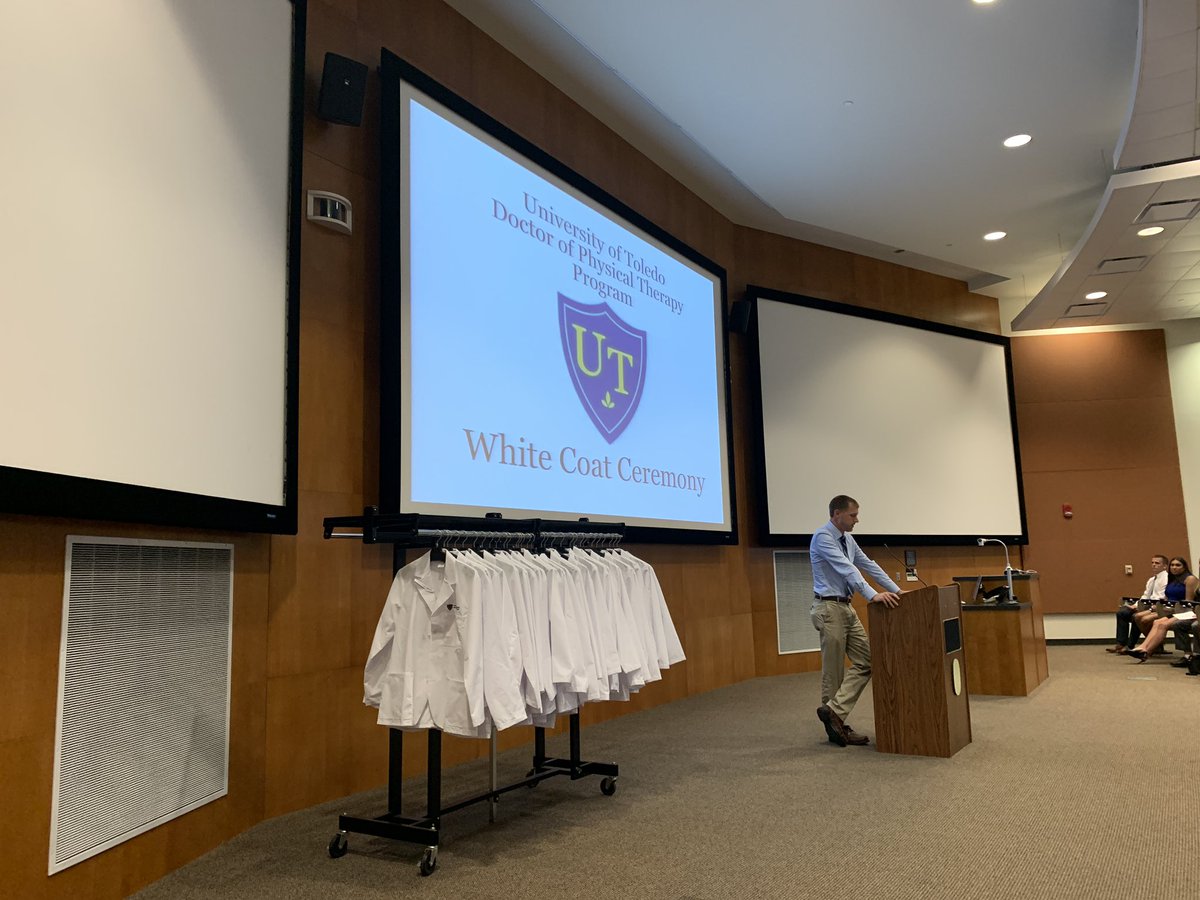 UToledoDPT's tweet photo. Congrats DPT Class of 2022 on your white coat ceremony! We’re excited for the future of our profession! Thx to Dean Scheuermann for your words of encouragement and to our keynote speaker Tim Berta for inspiring our students to be the best! #UTDPT #FuelingTomorrow @UToledoCHHS https://t.co/OVUjMLidcV
