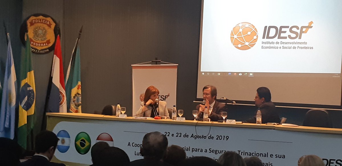 Broassoc's tweet photo. Ayer y hoy estuvimos presentes en Foz de Iguazú en el Seminario de "La Cooperación Interagencial para la Seguridad Trinacional y su Lucha Contra Las Organizaciones Criminales Transnacionales.
Argentina  –  Brasil  –  Paraguay”. https://t.co/EyCcoFDNID