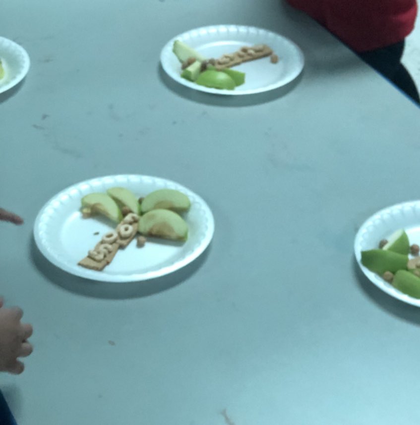 Elena Martinez tweet media