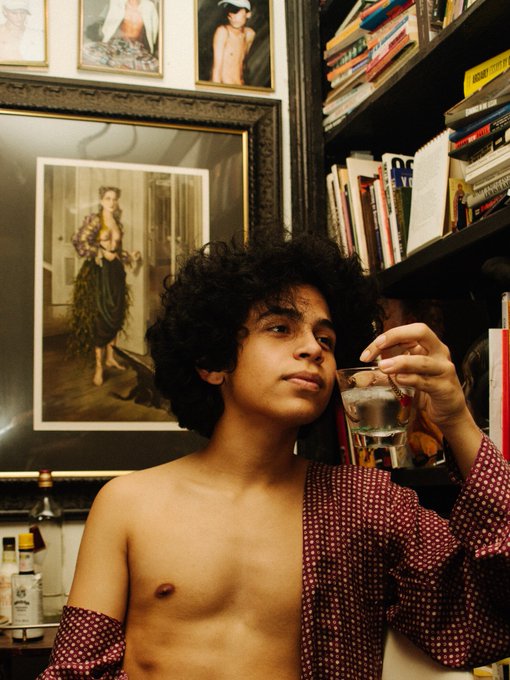 Great photos from the Afro days https://t.co/kXnSQPNiId