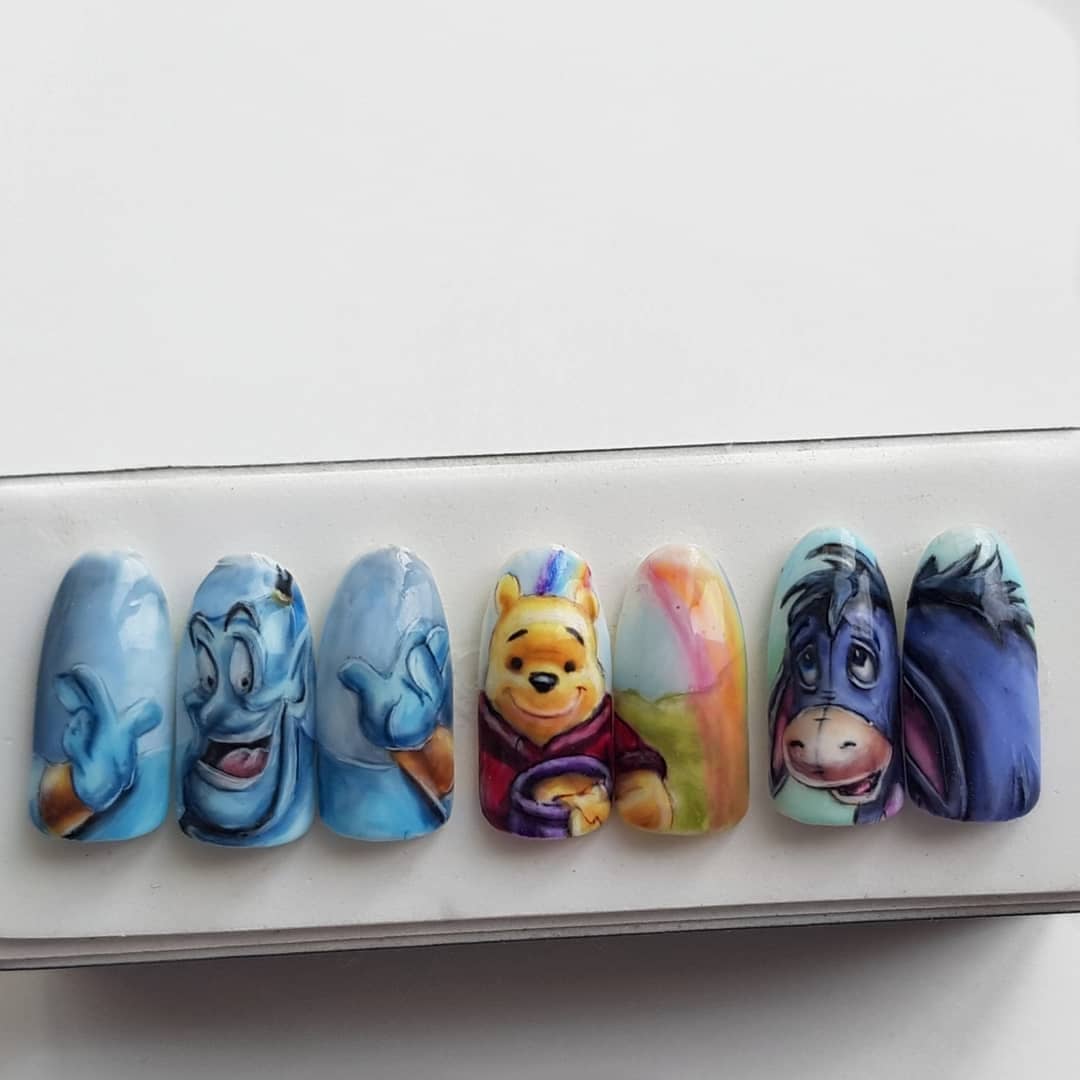 BNailMaster's tweet image. New Online Course 😍 Hand Painted nail art with gel polishes 😍 Best brushes ever 😍 bnailmaster.com