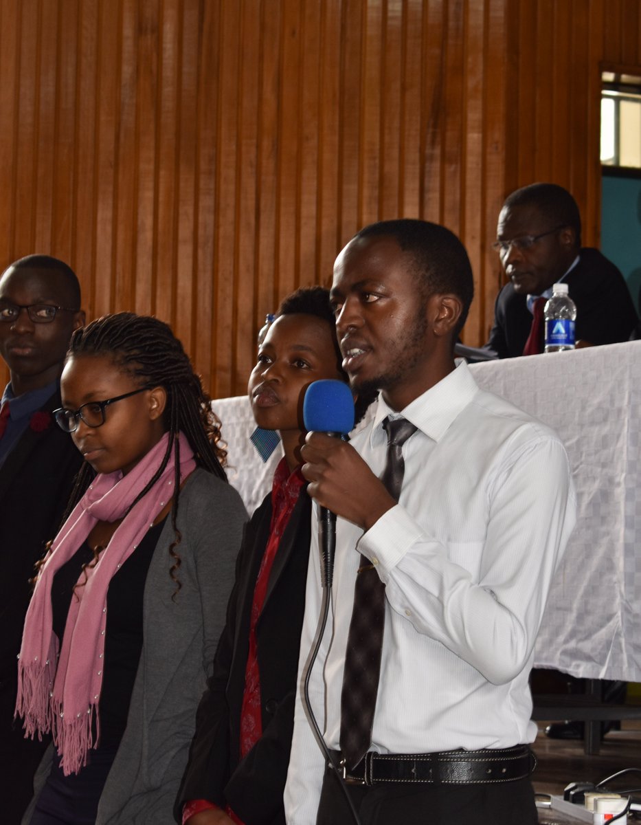 @victoroduor014 explaining his research paper thesis at the Legal Research Fair 2019~ (Hujuma in Huduma number).
#legalresearchfair
#research #writing #culture