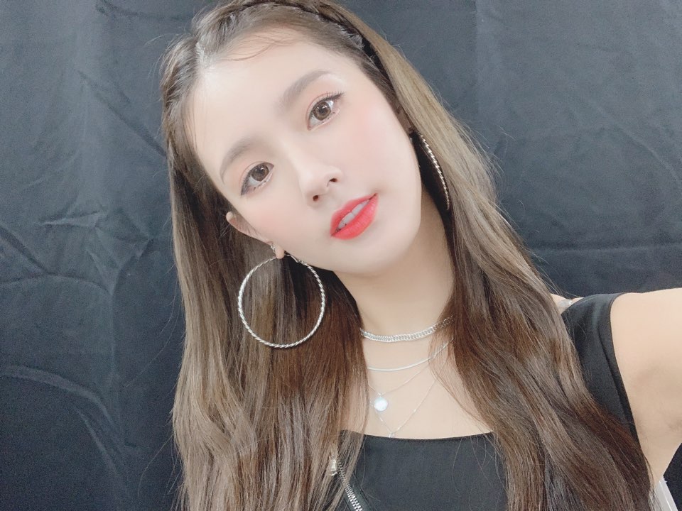 official_i_dle's tweet image. [#미연] 우리 네버랜드 고마워요❤️
덕분에 받은 상!!ㅠㅠ 사랑해~~🎁🏆😘💋