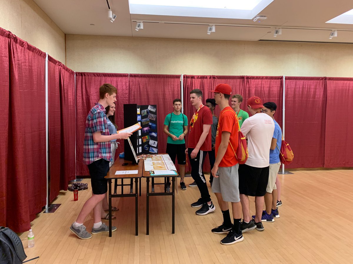 BullssEyeFan_'s tweet photo. Weather is cool! We kinda predict the future... does being a barometric psychic interest you? If so, check us out we are at Late Night at the MU this evening!
#DestinationIowaState #LateNight @my_isu_mu https://t.co/vHk7E63JGN
