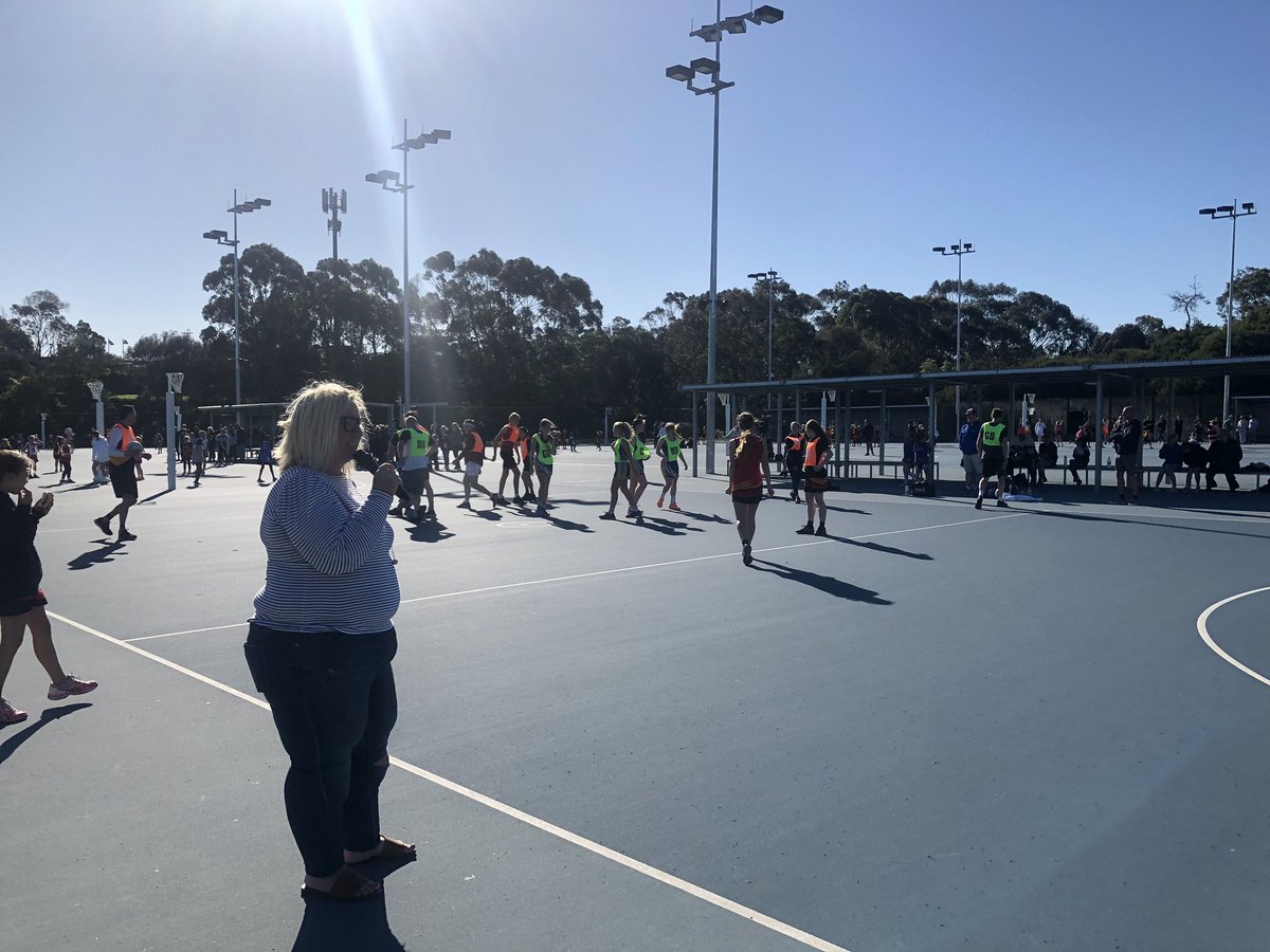 Wonderful morning with <a href="/GoodSportsClubs/">GoodSportsClubs</a> and the <a href="/FDNA_Netball/">Frankston Netball</a> association!  Today featured the Daggy Dads Netball tournament, raising awareness for men’s health!promoting healthy sporting environments and safe spaces! #Mentalhealth