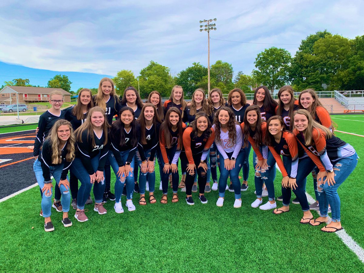 Lady Hurricane VB🏐 tweet media