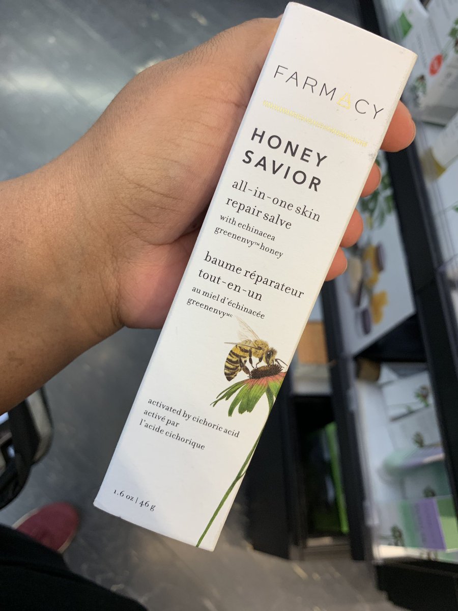  @FarmacyBeauty Honey Savior. $34. This...is everything. Sunflower seed oil, castor seed oil, honey, propolis, & royal jelly. Severely sensitive skin, dry skin, eczema, damaged barrier, it treats everything. If you want the occlusion of Vaseline, without the petroleum jelly 