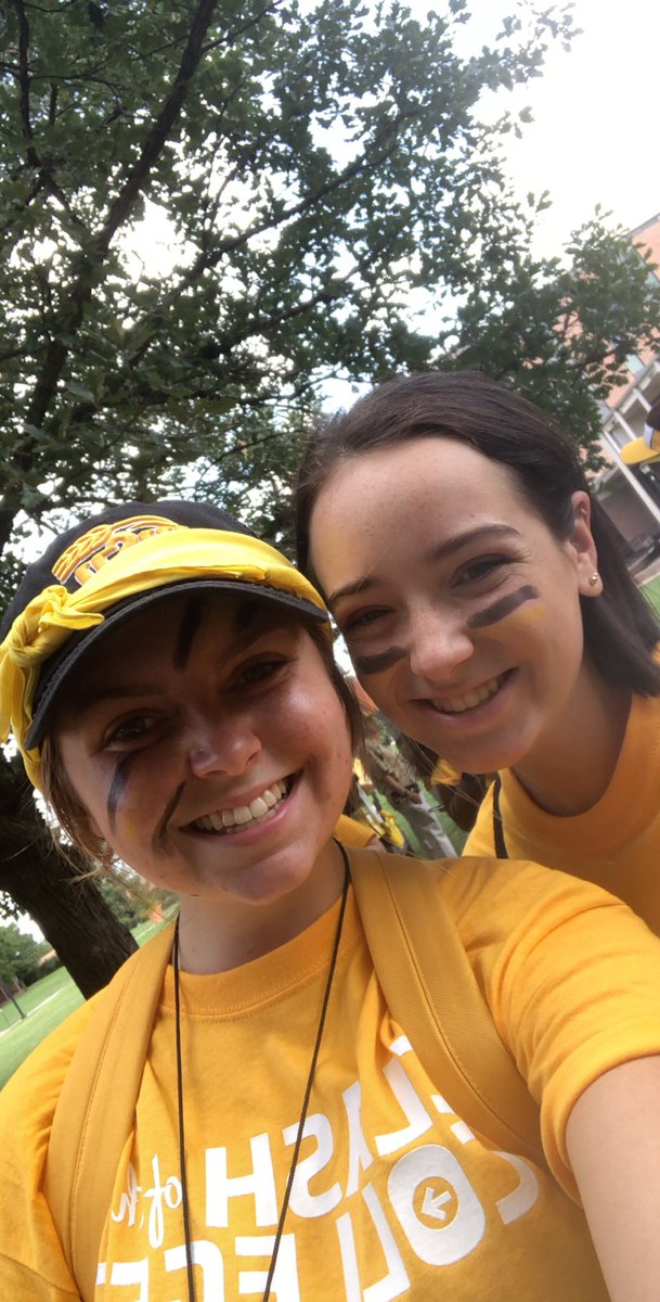 tmmackenzieh's tweet photo. So much fun at Clash!!! It was great seeing my mentees. Be on the look out for more events throughout the semester! https://t.co/y0RrlRBJnD