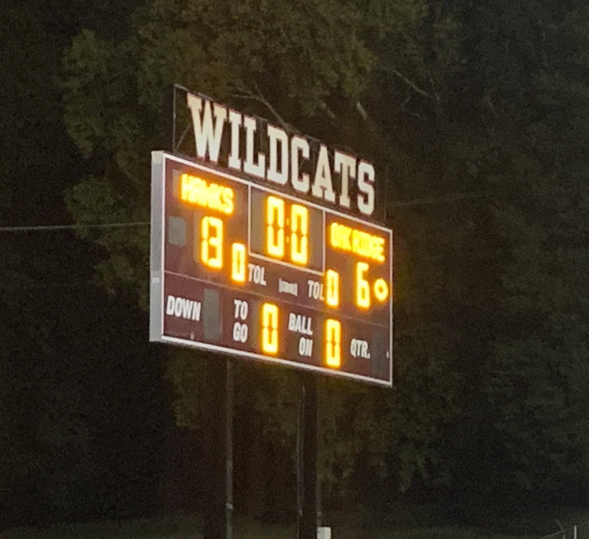 CoachSChambers_'s tweet photo. Congrats to Coach Potter, his staff, and @HVhawkfans on their opening game win at Oak Ridge! First of many. 
Shout out to @HVAstudentsect on the big away student section tonight! #HawkNation https://t.co/ewITPPskLa