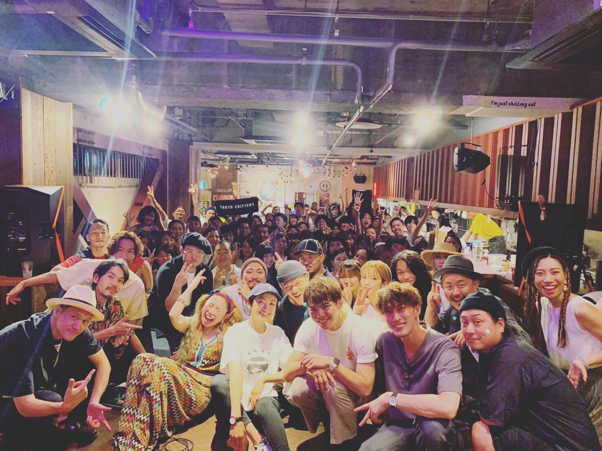yokoyure's tweet photo. 昨日は渋谷HangOut HangOverで
激アツの夜でした！

みなさん
ありがとうございます！！

#YOKOYURE
#tokyocritters
#dress_sing 
#矢部ユウナ
#高橋マシ 

本日は名古屋JAMMIN'

お待ちしております！！！ https://t.co/Df9ECCiO2h