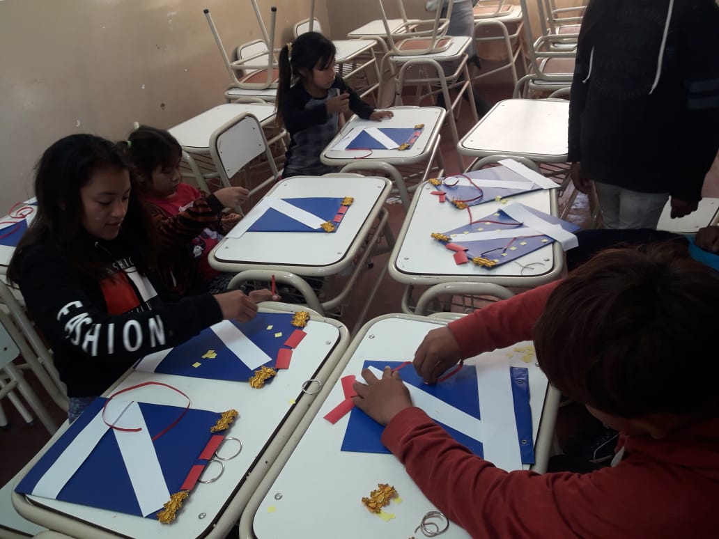 Jesusig94's tweet photo. @CAI_Salta2019 cai16 Tartagal
#Talleres donde cada herramienta te permite explorar tu capacidad creadora. #ArtesVisualesATR
Todos los Sábado #Junto a Niños y Adolescentes
@artydance23
@fguillesaavedra
@patriciapinasco @FerSiarezEa @romyalancay @Alfaro11Mariel @lescano_marite https://t.co/cn2hKBzhWo