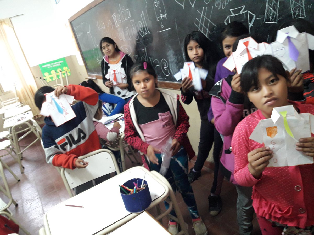 Jesusig94's tweet photo. @CAI_Salta2019 cai16 Tartagal
#Talleres donde cada herramienta te permite explorar tu capacidad creadora. #ArtesVisualesATR
Todos los Sábado #Junto a Niños y Adolescentes
@artydance23
@fguillesaavedra
@patriciapinasco @FerSiarezEa @romyalancay @Alfaro11Mariel @lescano_marite https://t.co/WEQjLdvuGA