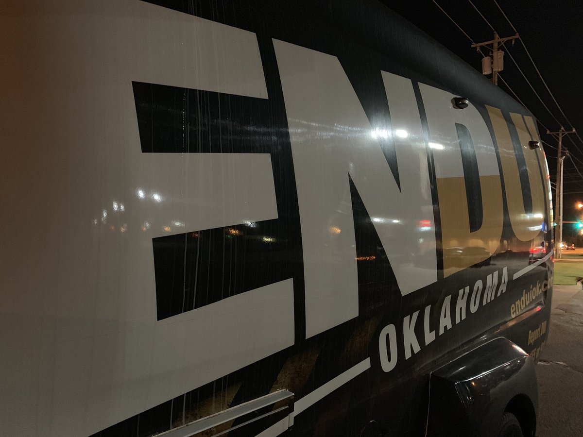 enduiok's tweet photo. The sobriety checkpoint in Enid continues. So far, no DUI arrests have been made from this checkpoint. @enidpolice @OHPDPS #ENDUIOK #DriveSoberOk https://t.co/0YQ7T5ctTm