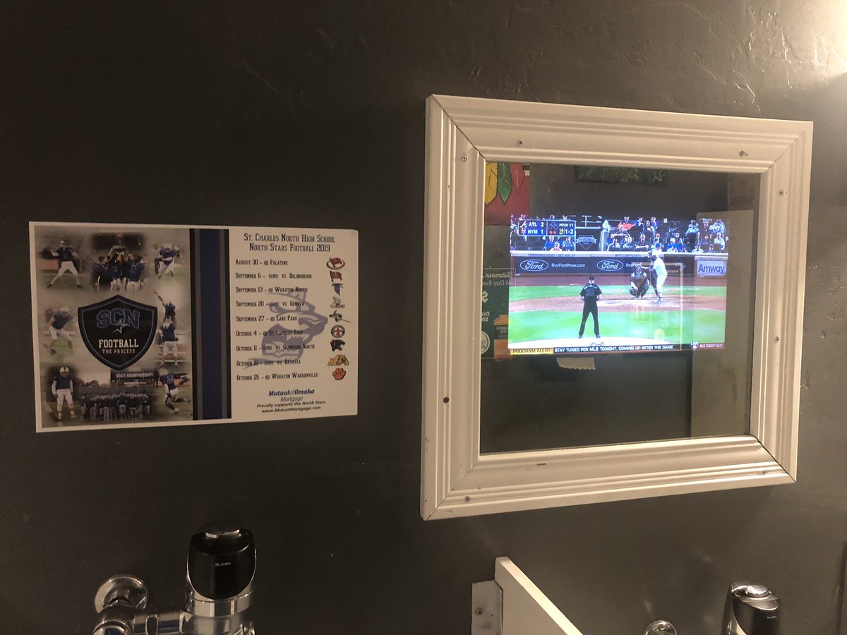 chgosprtmn's tweet photo. @Cover4SCN
Riverside pizza and pub in the house!
#supportthestars https://t.co/WJMrQPDtbs