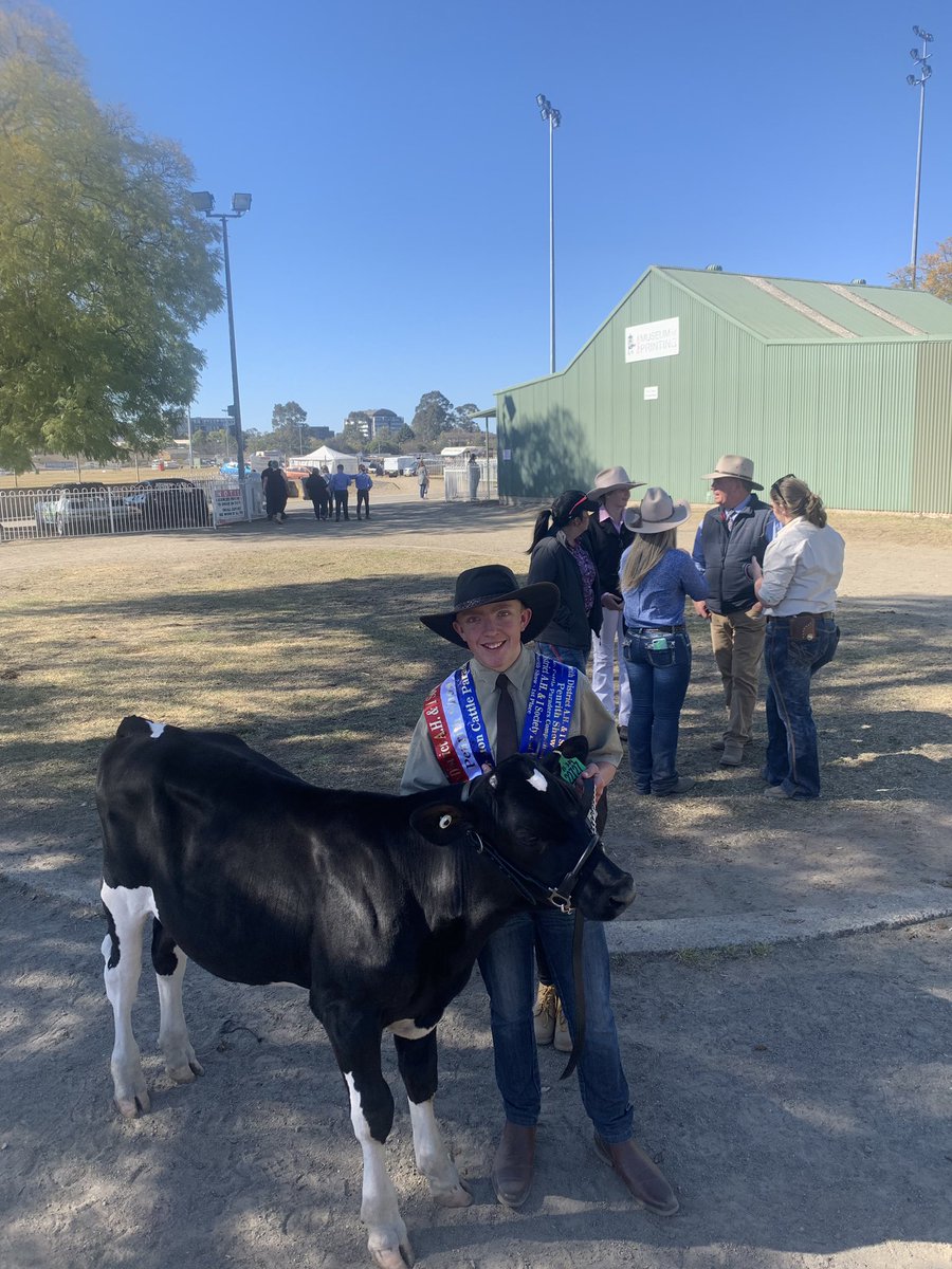 Thankyou to <a href="/ElderslieHs/">Elderslie HS</a>, the outstanding AG program and dedicated teaching staff that has allowed this student, someone who is passionate about farming and agriculture to achieve the level of success he had today as Grand Champion cattle showmanship.