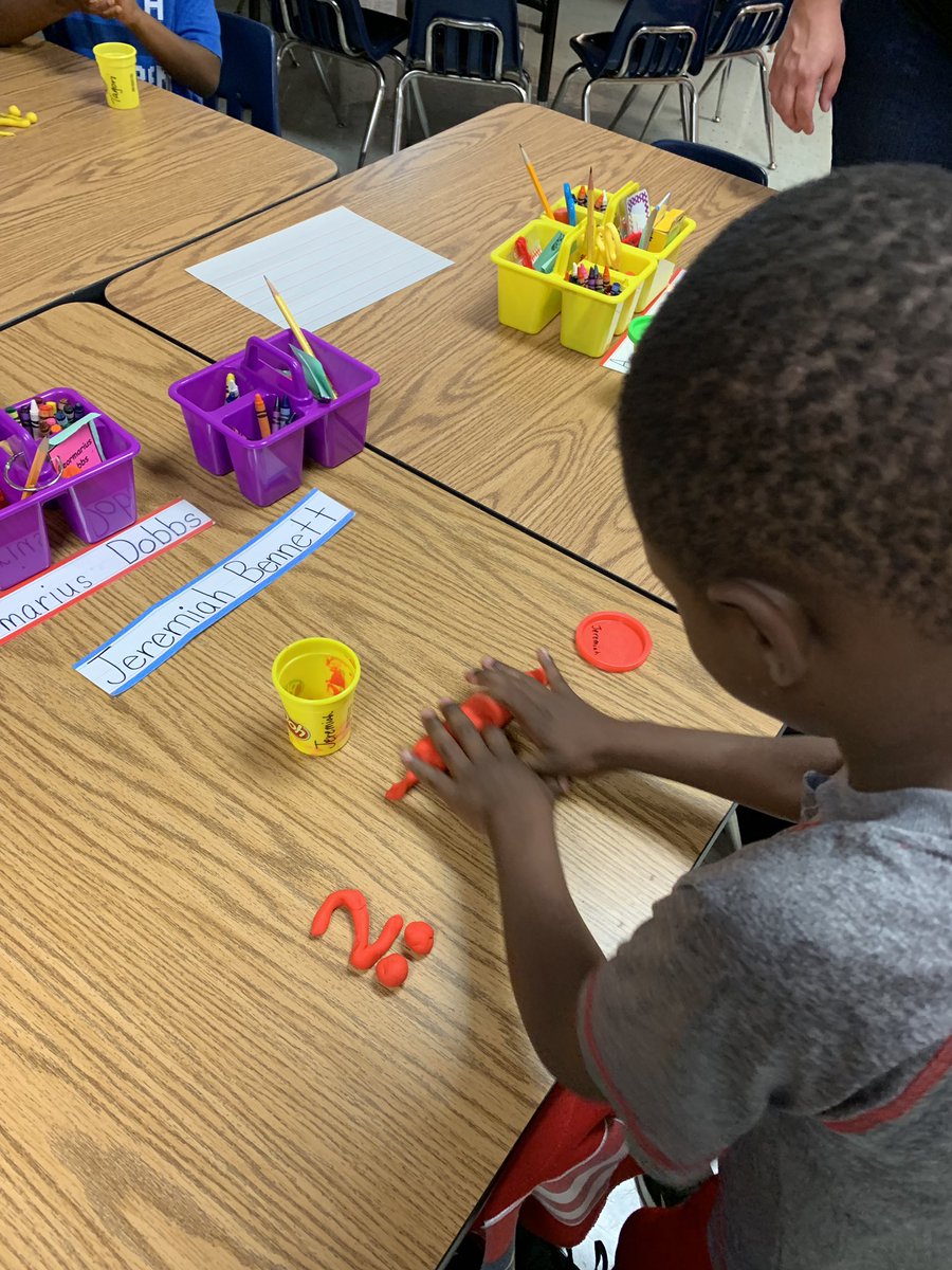 MurdaughM's tweet photo. Building numbers and strengthening our cardinality in K. @mresnewton @MsRBattle @cj8austin529 #ncssbethebest @jrtzfanclub @RonEdwardsWorld https://t.co/a0I4nmfyBd