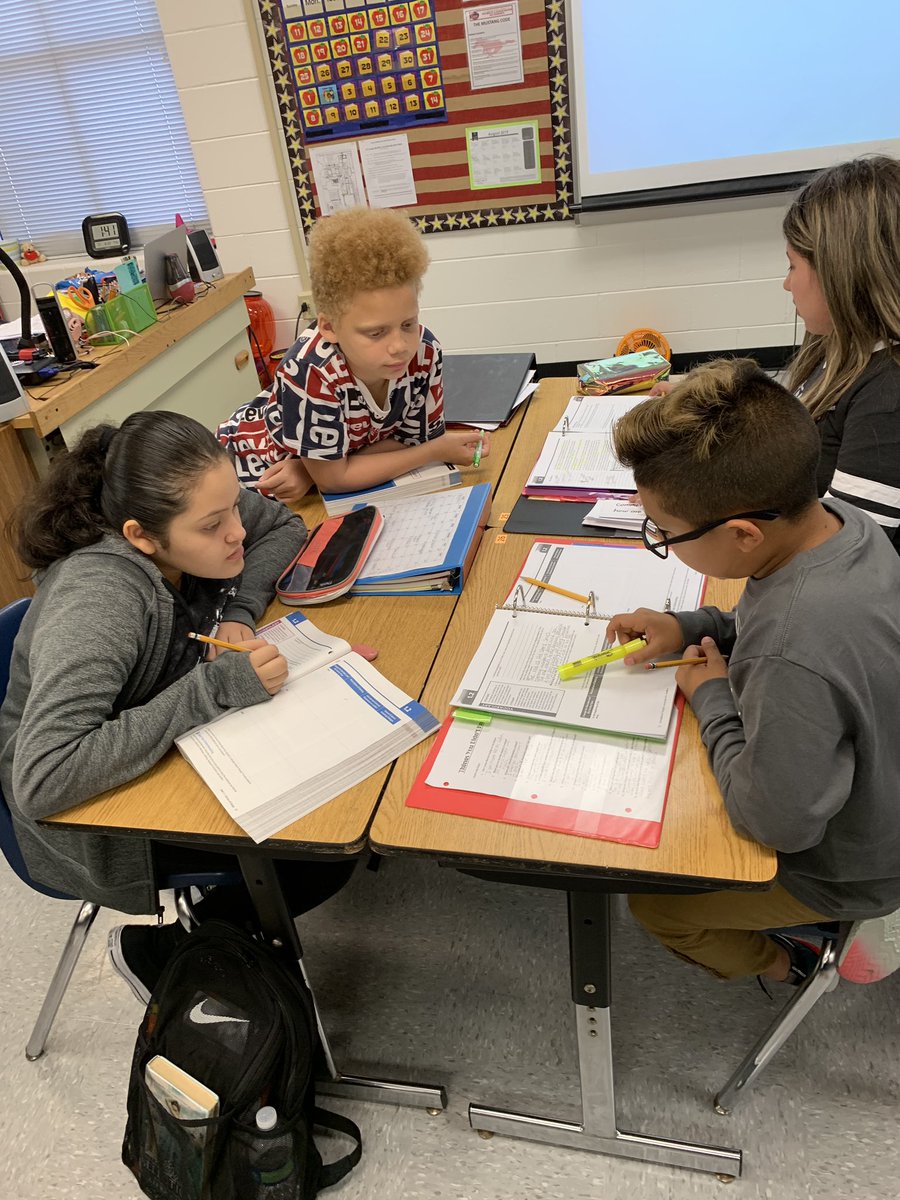 MsEValdez's tweet photo. #collaboration #discussion #groupwork #teamwork #sharingout #VMSWorldLanguagesAcademy #sixthgrade #HCISD #GreatThingsHappenAtVernon #GreatStoriesStartHere #RoomA5 https://t.co/iyVrvgl5gm