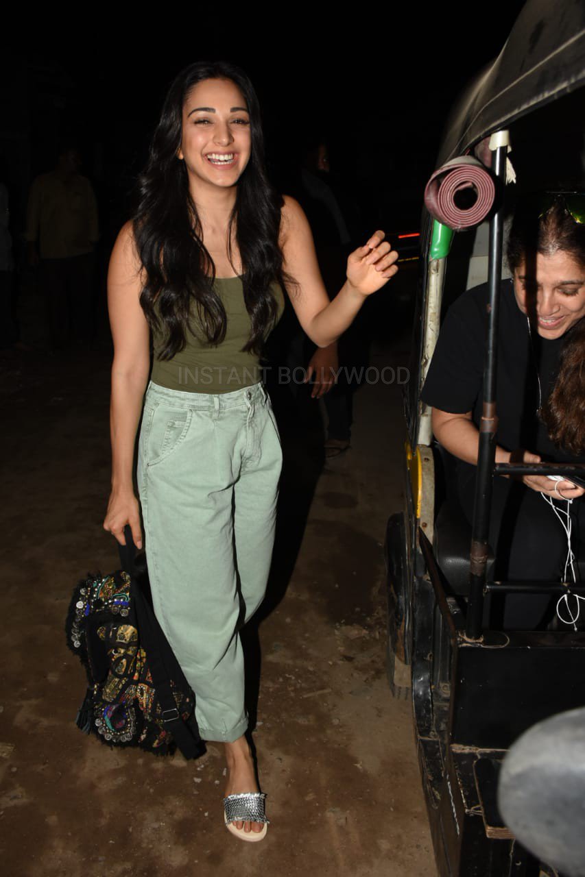 ECta4C7U8AA469s?format=jpg&name=large