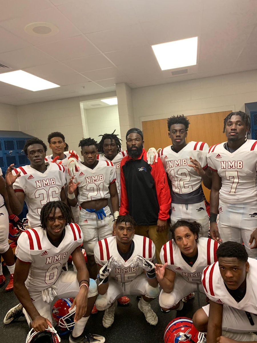 305HeatLive's tweet photo. The Receiving core came up in handle their business. Don't know where 1 and 10 was at https://t.co/jqq7cHLoxm